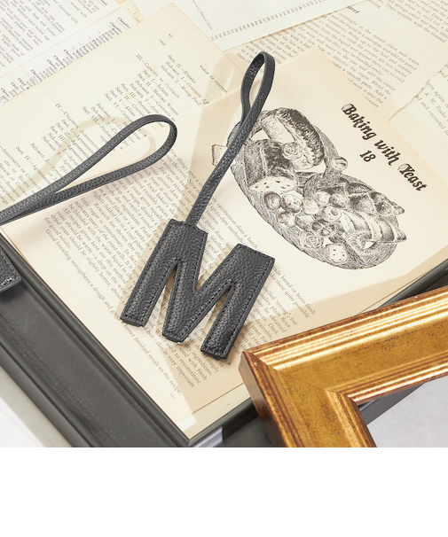 《予約》George Cinq:イニシャル チャーム（ブラック）