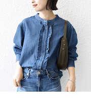 《追加予約》【WEB限定】〈洗濯機可能〉ライトオンス フリル デニム シャツ