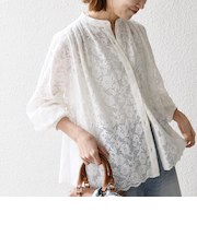 《予約》SHIPS any:〈手洗い可能〉フラワー メッシュ レース バンドカラー タック シャツ