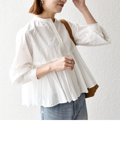 《予約》【WEB限定】SHIPS any:〈洗濯機可能〉フラワー モチーフ ペプラム ギャザー シャツ ブラウス