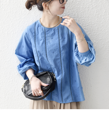 《予約》【WEB限定】SHIPS any:〈洗濯機可能〉フラワー モチーフ ハシゴレース クルーネック ブラウス