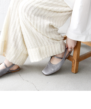 《予約》【SHIPS any別注】eblouna: スクエア スリングバック パンプス