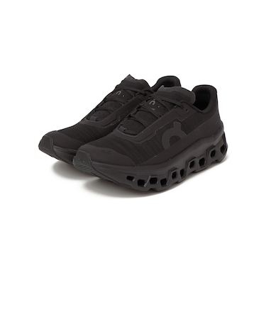 On: Cloudmonster Void スニーカー