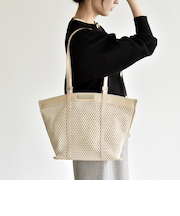 《予約》quaranciel: 2way ハンドル メッシュ トートバッグ