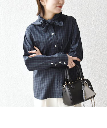 《予約》SHIPS any:〈洗濯機可能〉スカラップ スカーフ付 バンドカラー シャツ