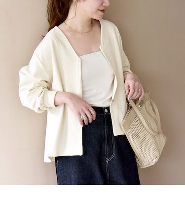 quaranciel:〈洗濯機可能〉カットジョーゼット Vネック ジップ カーディガン