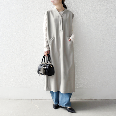 《予約》SHIPS any:〈洗濯機可能〉シャーク Vネック Iライン ロング ワンピース