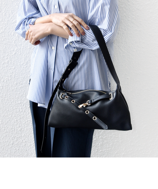 《予約》【WEB限定】ハトメ ベルト ワンショルダー バッグ S