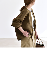 《予約》quaranciel:〈洗濯機可能〉ダンボール ノーカラー コンパクト ブルゾン