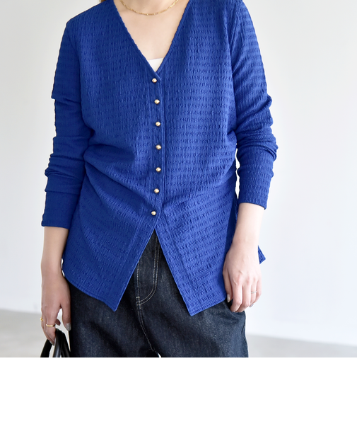 《予約》quaranciel:〈洗濯機可能〉ジャカード ギャザー Vネック カーディガン