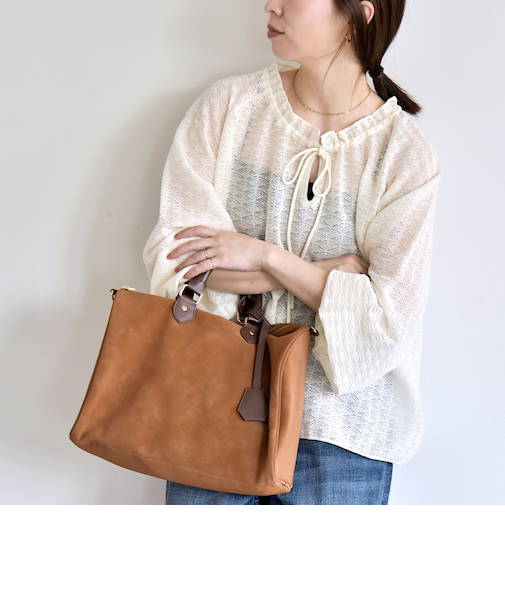 《予約》quaranciel:〈手洗い可能〉レース ジャカード ギャザー リボン プルオーバー