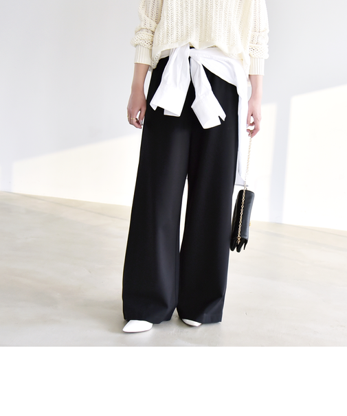 《予約》quaranciel:〈洗濯機可能〉ライト ポンチ ロゴ刺繍 スウェット パンツ