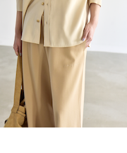 《予約》quaranciel:〈洗濯機可能〉ライト ポンチ ロゴ刺繍 スウェット パンツ