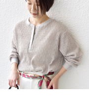 《予約》【WEB限定】〈手洗い可能〉ウェーブ クレープ ヘンリー 2WAY プルオーバー