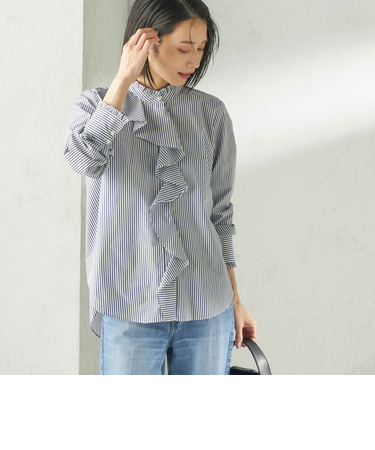 《予約》〈手洗い可能〉パール モチーフ ボタン フリル ブラウス