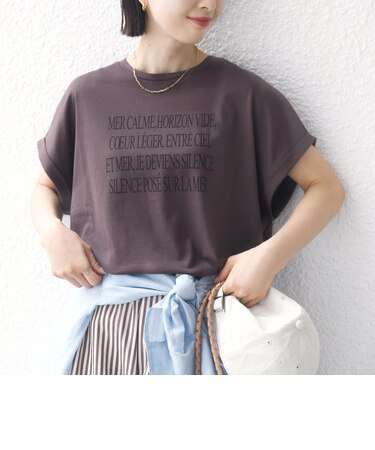　《一部予約》メルティ コットン プリント ロゴ ショート スリーブ Tシャツ