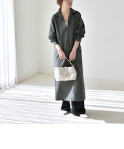 《予約》quaranciel:〈洗濯機可能〉Vネック スキッパー ロング シャツ ワンピース