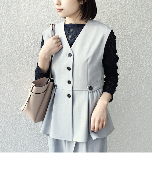 SHIPS Colors:〈手洗い可能〉ドライ メランジ ペプラム ベスト