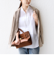 《予約》〈手洗い可能〉襟 フリル バック ギャザー ブラウス