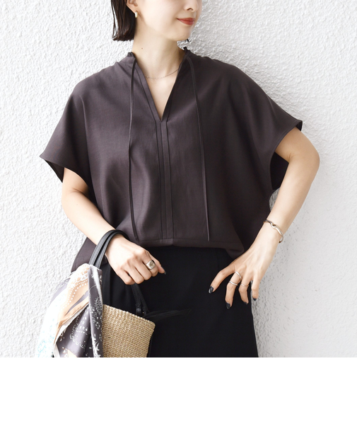 《予約》〈手洗い可能〉襟 フリル バック ギャザー ブラウス