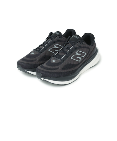 New Balance: 1080 v15 スニーカー
