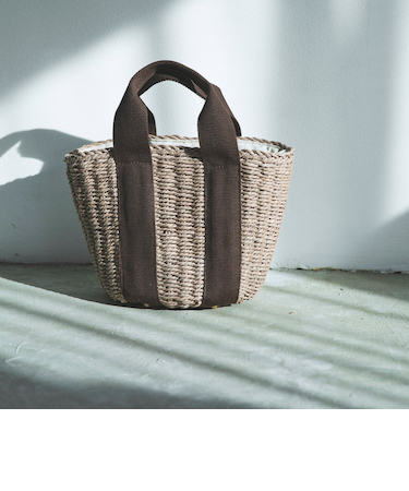 《予約》quaranciel: バイカラー テープハンドル ペーパー トート バッグ