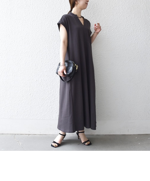 《予約》SHIPS any:〈接触冷感/汗染み防止加工/洗濯機可能〉スキッパー Aライン ワンピース