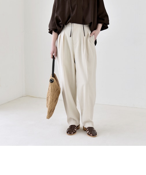 《予約》quaranciel:〈洗濯機可能〉CALCULO(R)使用 イージー テーパード パンツ