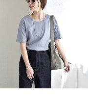 《予約》quaranciel:〈接触冷感/汗染み防止加工/洗濯機可能〉ベーシック コンパクト TEE