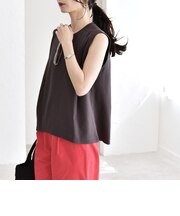 《予約》quaranciel:〈接触冷感/汗染み防止加工/洗濯機可能〉クルー ノースリーブ TEE