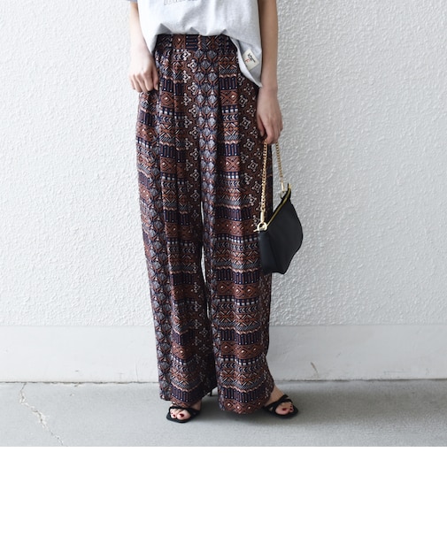《予約》SHIPS any:〈洗濯機可能〉パッチワーク ジオメ プリント ワイド イージー パンツ