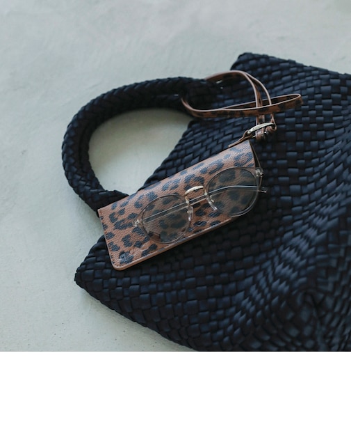 《予約》quaranciel: ラウンド サングラス(レオパード ケース チャーム付き)