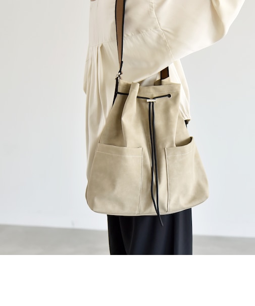 《予約》quaranciel: ポケット ラインベルト ワンハンドル トート バッグ（A4対応）