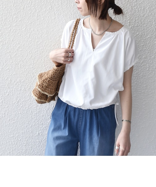 《予約》SHIPS Colors:〈汗染み軽減・吸水速乾〉ASSET(TM) ギャザー ブラウス◆