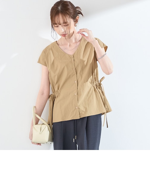 《予約》SHIPS Colors:〈接触冷感・UVカット・透湿〉ファンクション ギャザー ブラウス◆