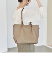 《予約》quaranciel: 2way ハンドル スクエア トート バッグ(A4対応)