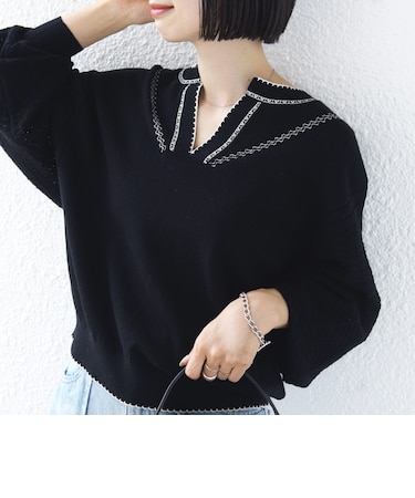 《予約》【WEB限定】〈手洗い可能〉配色 ステッチ アイレット スキッパー ニット