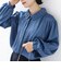 《予約》【WEB限定】〈手洗い可能〉襟 タック サテン ロング スリーブ ブラウス