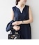 《予約》SHIPS any:〈洗濯機可能〉カーブネック ノースリーブ ワンピース［NAVY BLUE］
