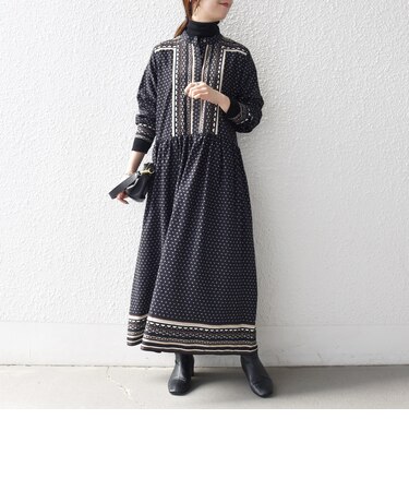 〈洗濯機可能〉ジオメトリック バンドカラー ワンピース