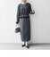 〈洗濯機可能〉フロッキー ドット レース ペプラム ワンピース ［NAVY BLUE］
