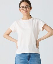 コンパクトブランドネームロゴTシャツ
