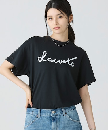 【オンライン限定】LACOSTE スクリプトネームロゴ  ルーズシルエットハーフスリーブTシャツ