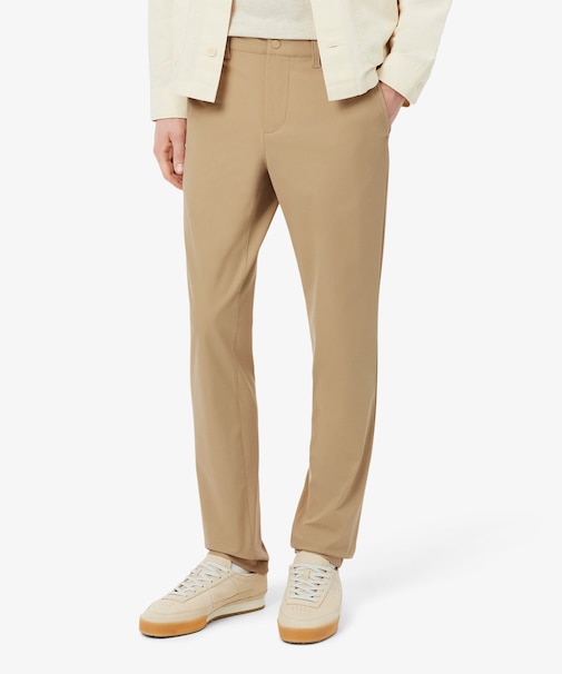 スリムフィットストレッチチノパンツ