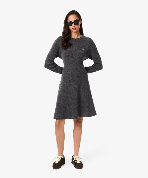 3Dニッティングシームレスフレアドレスセーター