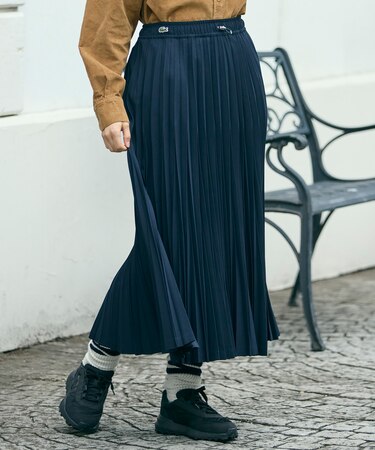 変形プリーツAラインスカート