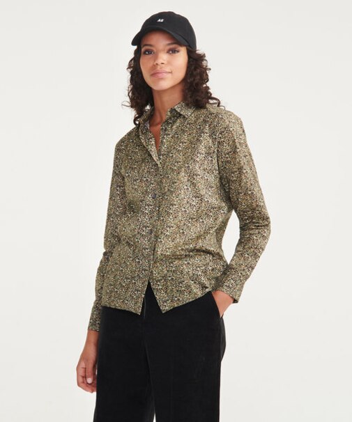 リバティプリントロングスリーブシャツ