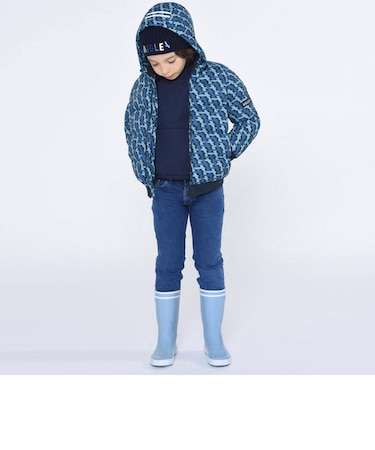 スリムフィットデニムパンツ