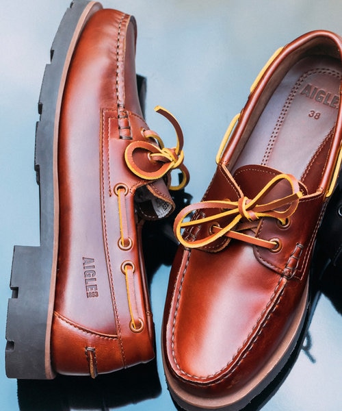 メンズのモカシン・デッキシューズ（ブラウン）の通販｜&mall