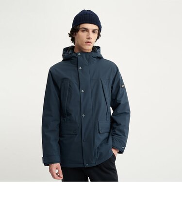 防水インサレーションフーデッドジャケット